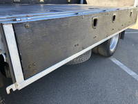 三菱ふそうキャンター平ボディ小型（2t・3t）[写真08]