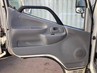 日野デュトロ平ボディ小型（2t・3t）[写真29]