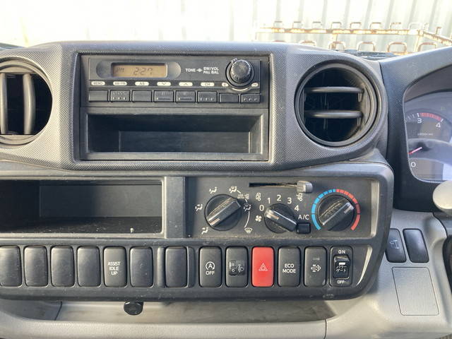 日野デュトロ平ボディ小型（2t・3t）[写真38]