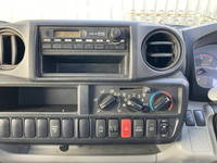 日野デュトロ平ボディ小型（2t・3t）[写真38]