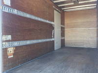 いすゞエルフアルミバン小型（2t・3t）[写真11]