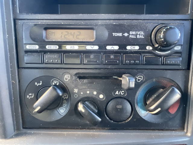 いすゞエルフアルミバン小型（2t・3t）[写真34]