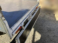 三菱ふそうキャンター平ボディ小型（2t・3t）[写真12]