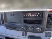 三菱ふそうキャンター平ボディ小型（2t・3t）[写真34]