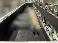 三菱ふそうキャンター平ボディ小型（2t・3t）[写真03]