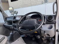 トヨタダイナアルミバン小型（2t・3t）[写真18]