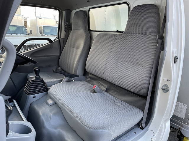 トヨタダイナアルミバン小型（2t・3t）[写真20]