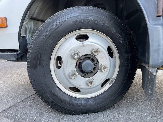 トヨタダイナアルミバン小型（2t・3t）[写真32]