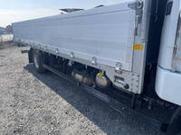 三菱ふそうファイター平ボディ中型（4t）[写真12]