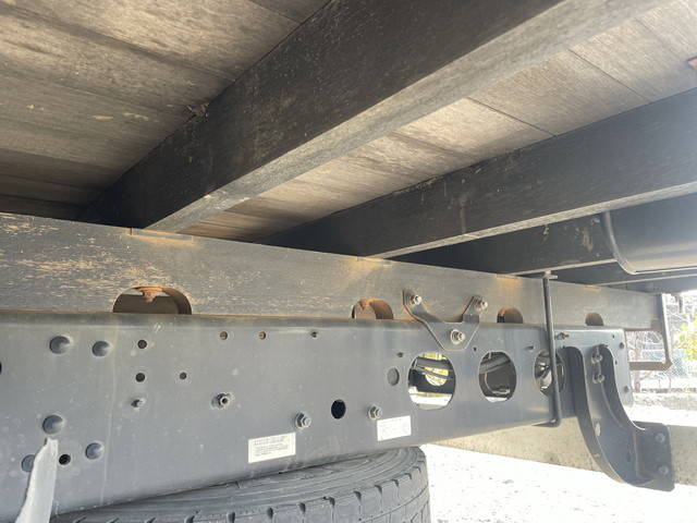 三菱ふそうファイター平ボディ中型（4t）[写真20]