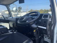 三菱ふそうファイター平ボディ中型（4t）[写真31]