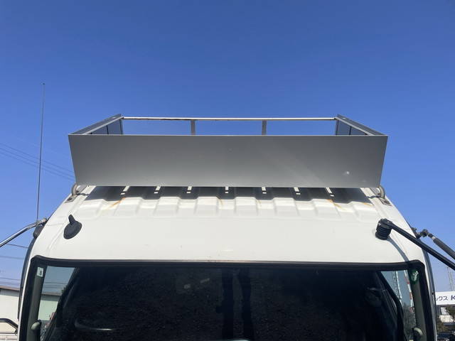 三菱ふそうファイター平ボディ中型（4t）[写真07]
