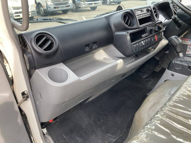 日野デュトロクレーン4段小型（2t・3t）[写真31]