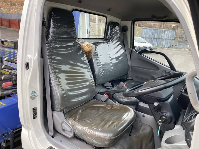 日野デュトロクレーン4段小型（2t・3t）[写真33]