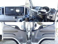 日産アトラスパネルバン小型（2t・3t）[写真13]