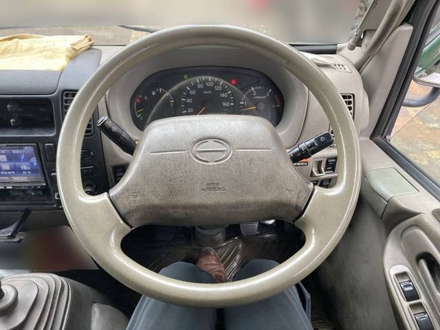 日野デュトロクレーン3段小型（2t・3t）[写真35]