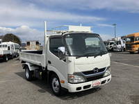 日野デュトロローダーダンプ小型（2t・3t）[写真03]