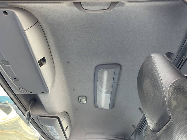 いすゞフォワードミキサー車（コンクリートミキサー）中型（4t）[写真22]