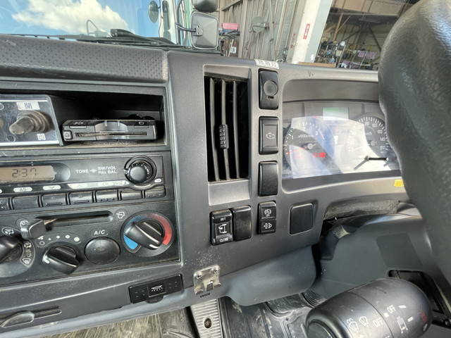 いすゞフォワードミキサー車（コンクリートミキサー）中型（4t）[写真29]