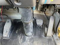 いすゞフォワードミキサー車（コンクリートミキサー）中型（4t）[写真36]