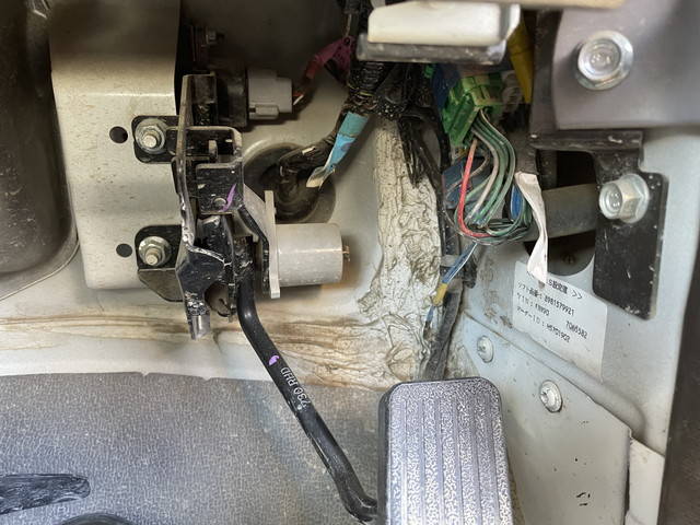 いすゞフォワードミキサー車（コンクリートミキサー）中型（4t）[写真37]