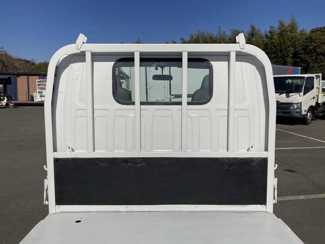 日産アトラス平ボディ小型（2t・3t）[写真11]