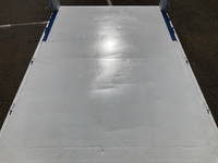 日産アトラス平ボディ小型（2t・3t）[写真13]