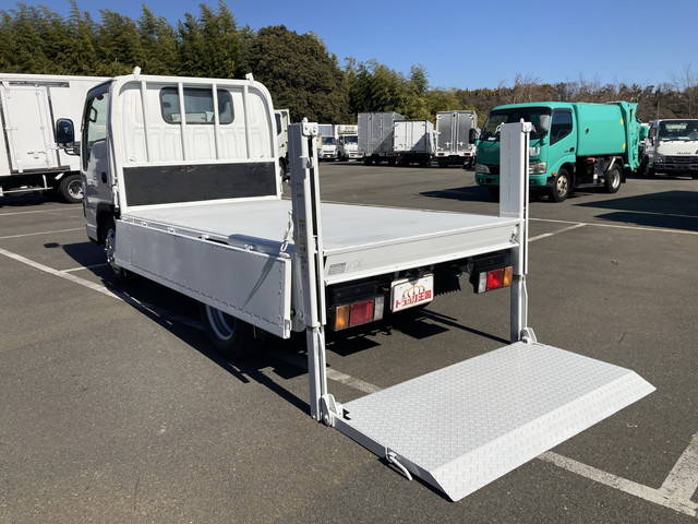 日産アトラス平ボディ小型（2t・3t）[写真14]