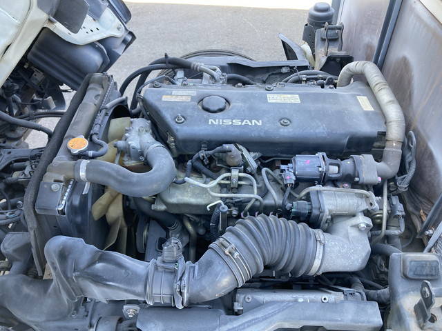 日産アトラス平ボディ小型（2t・3t）[写真24]