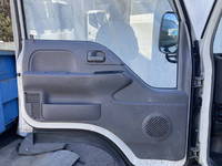 日産アトラス平ボディ小型（2t・3t）[写真27]