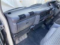 日産アトラス平ボディ小型（2t・3t）[写真29]