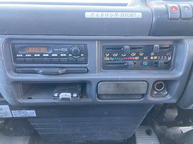 日産アトラス平ボディ小型（2t・3t）[写真34]