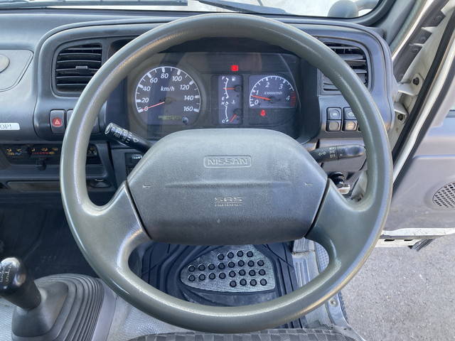 日産アトラス平ボディ小型（2t・3t）[写真35]