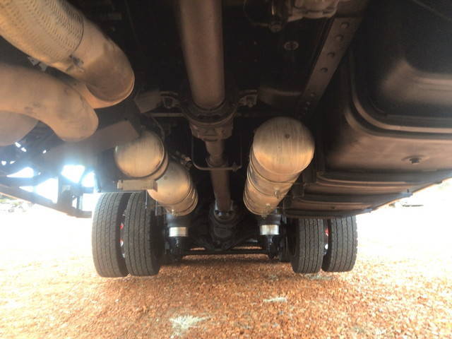 いすゞギガセルフローダー大型（10t）[写真27]