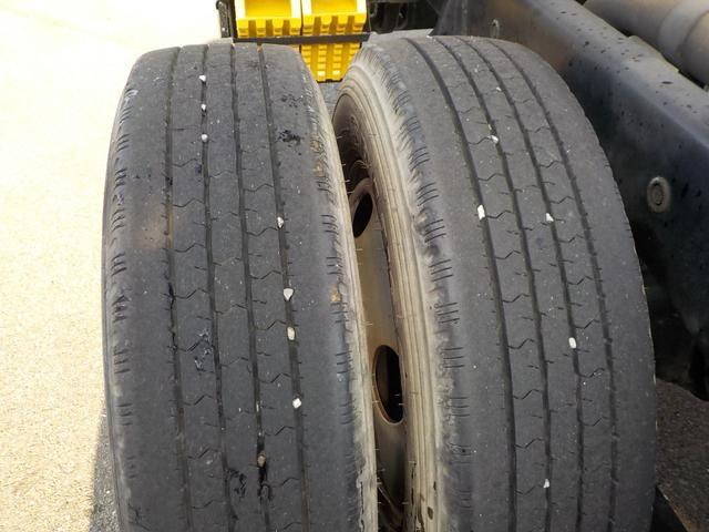 三菱ふそうキャンターダンプ小型（2t・3t）[写真26]