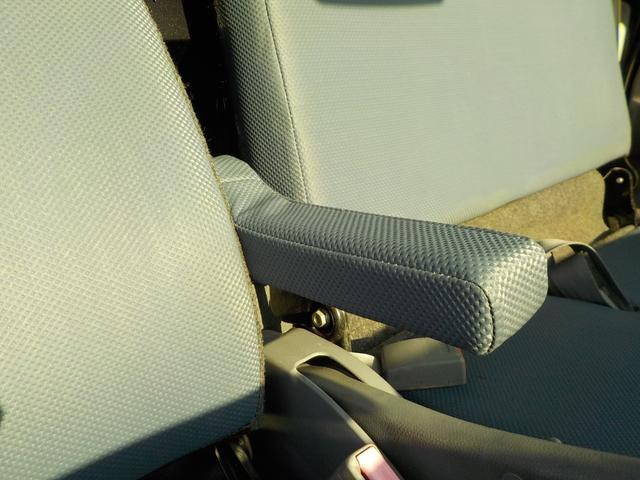 三菱ふそうキャンターダンプ小型（2t・3t）[写真29]