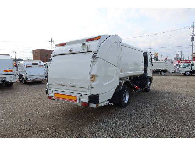 日野レンジャーパッカー車（塵芥車）中型（4t）[写真02]