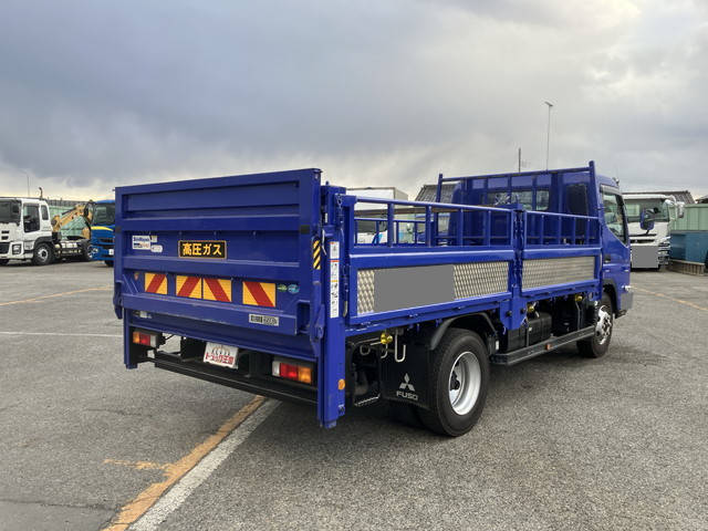 三菱ふそうキャンター平ボディ小型（2t・3t）[写真02]