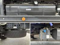 三菱ふそうキャンター平ボディ小型（2t・3t）[写真22]