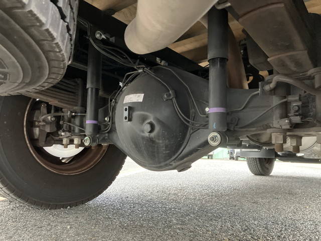 三菱ふそうキャンター平ボディ小型（2t・3t）[写真26]