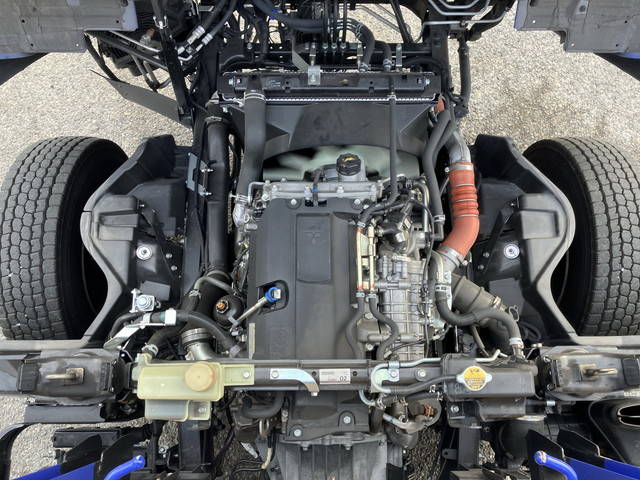 三菱ふそうキャンター平ボディ小型（2t・3t）[写真27]