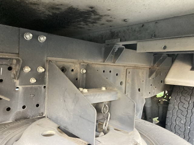 いすゞエルフアルミバン小型（2t・3t）[写真21]