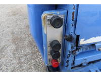 いすゞエルフパッカー車（塵芥車）小型（2t・3t）[写真11]