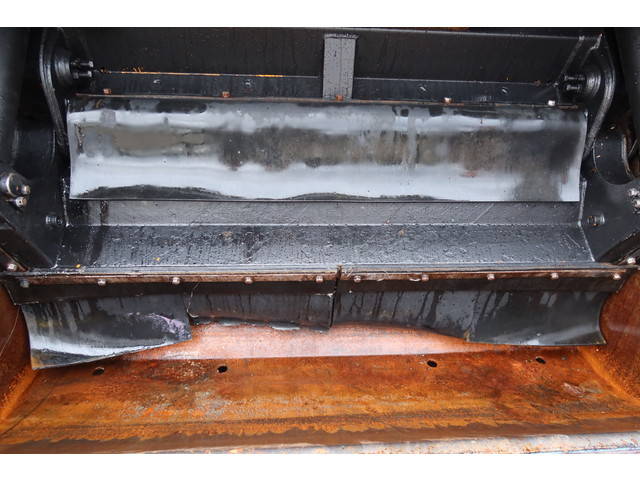 いすゞエルフパッカー車（塵芥車）小型（2t・3t）[写真13]