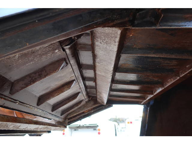 いすゞエルフパッカー車（塵芥車）小型（2t・3t）[写真15]