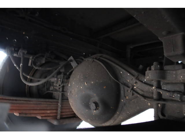 いすゞエルフパッカー車（塵芥車）小型（2t・3t）[写真25]