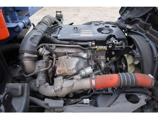 いすゞエルフパッカー車（塵芥車）小型（2t・3t）[写真28]