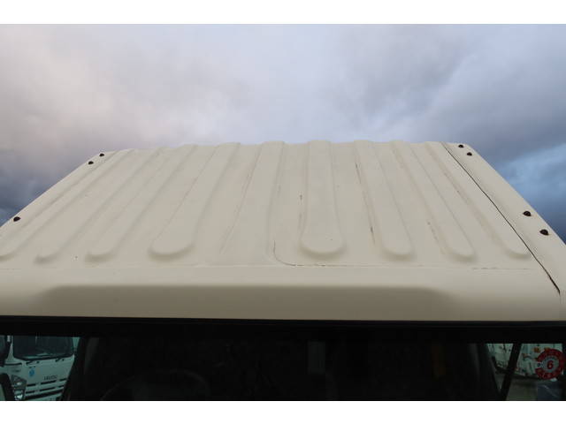 いすゞエルフパッカー車（塵芥車）小型（2t・3t）[写真29]