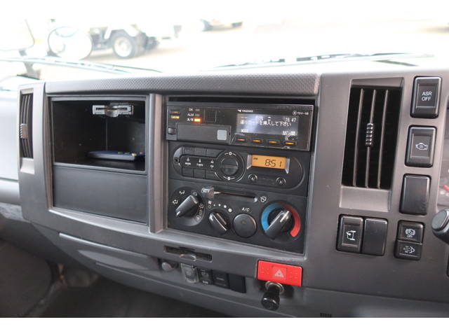 いすゞエルフパッカー車（塵芥車）小型（2t・3t）[写真35]