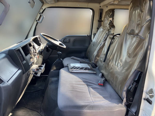 いすゞエルフダブルキャブ（Wキャブ）小型（2t・3t）[写真22]